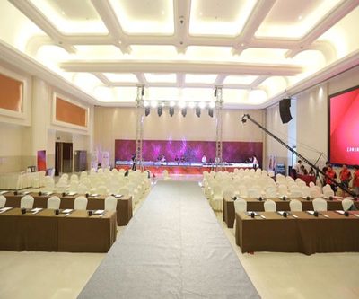 安徽企業(yè)年會(huì)活動(dòng)策劃承包專家 俏佳文化傳媒專業(yè)會(huì)議服務(wù)